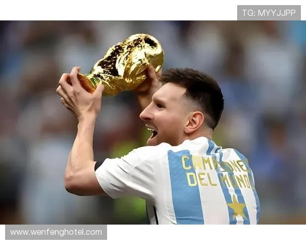 美职联祝贺阿德巴约创纪录 梅西为他鼓掌